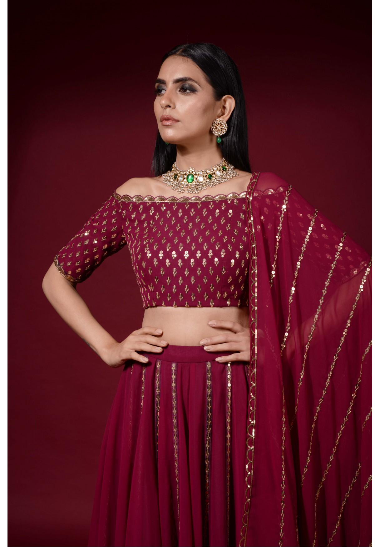 25 Trending Deep Neck Blouse Designs for Alluring Look  Blouse neck  designs, Silk saree blouse designs, Saree blouse designs